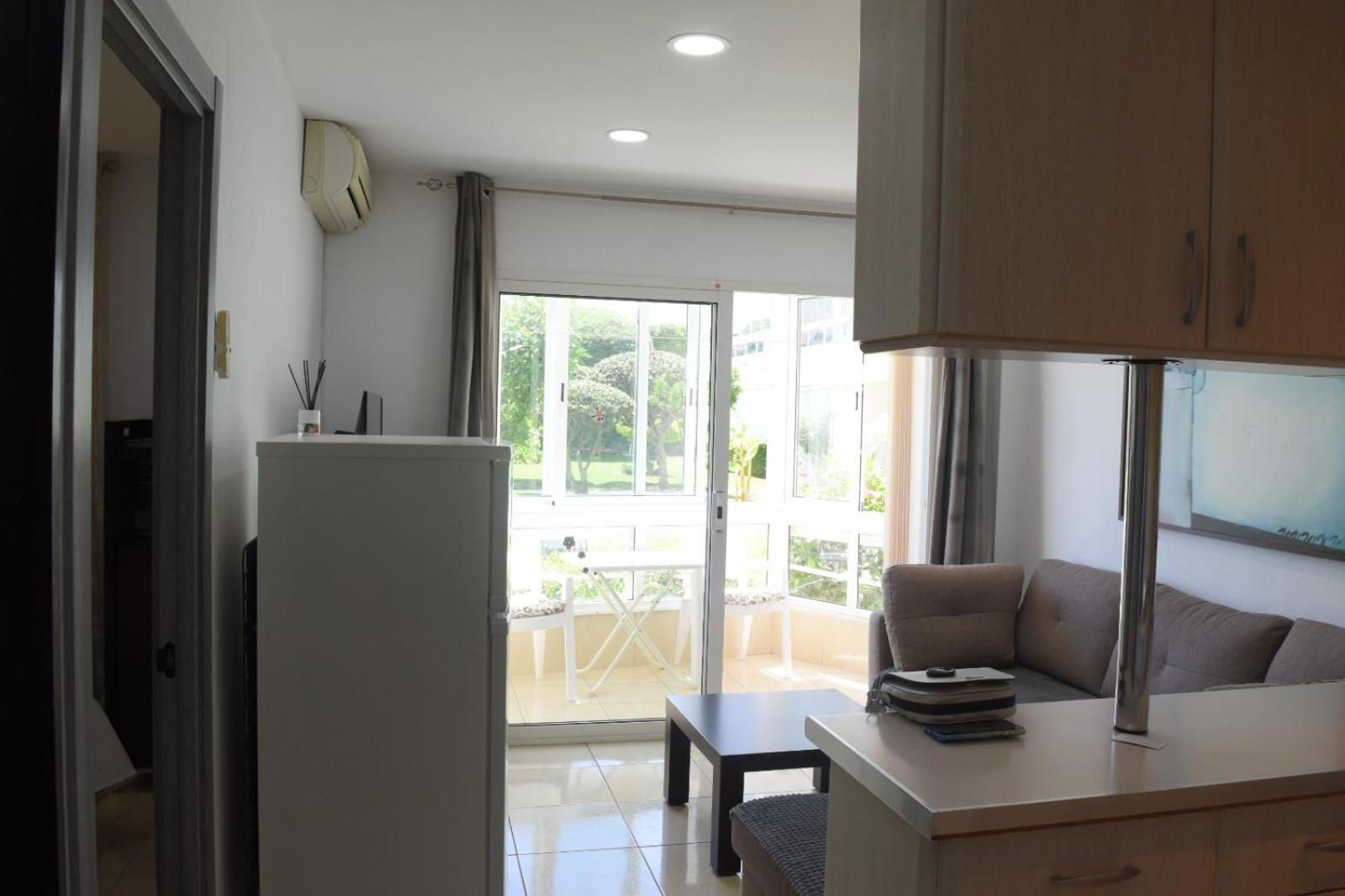Apartamentos De Los Cisnes ベナルマデナ エクステリア 写真
